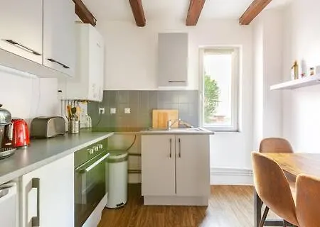 Daire Comfortable T2 In Neudorf,