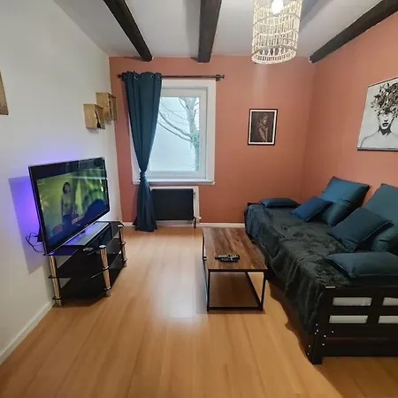 Comfortable T2 In Neudorf, Apartament Strasburg